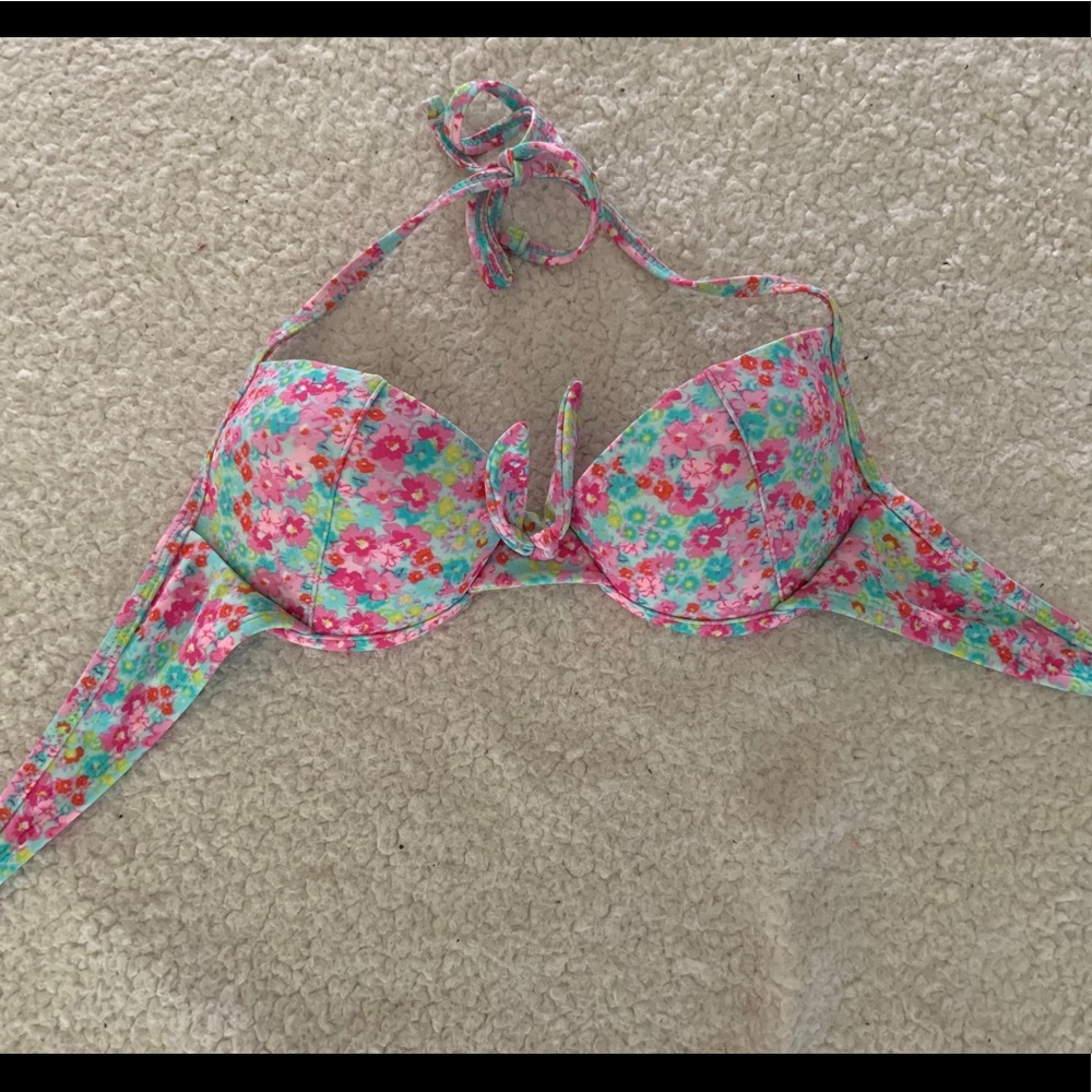 Bathing suit